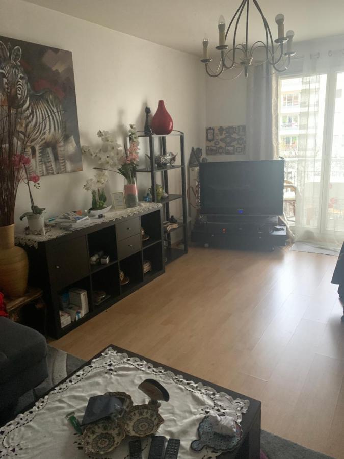 شقة Chambre Proche De La Defense كوربوفوا المظهر الخارجي الصورة