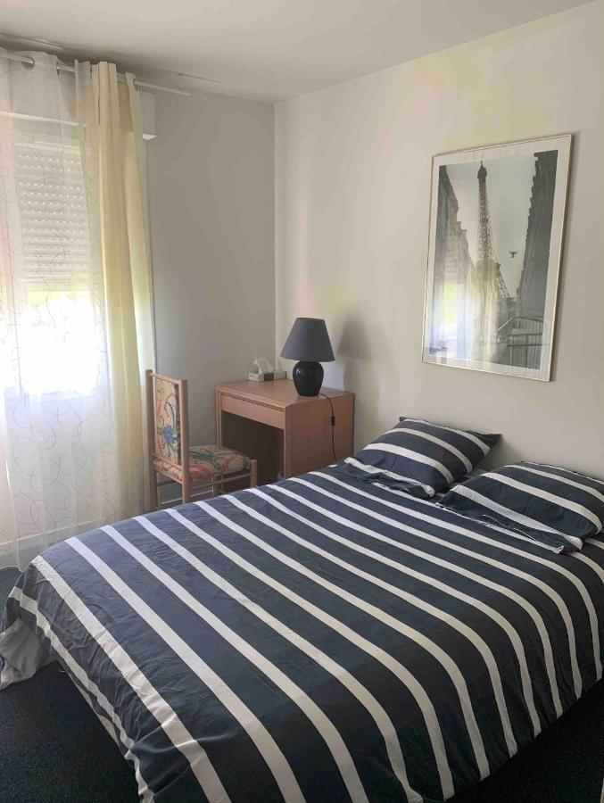 شقة Chambre Proche De La Defense كوربوفوا المظهر الخارجي الصورة